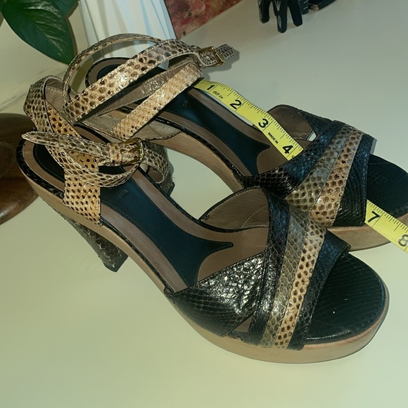 MARNI snakeskin ankle strap high heel sandals - Picture 2 of 10